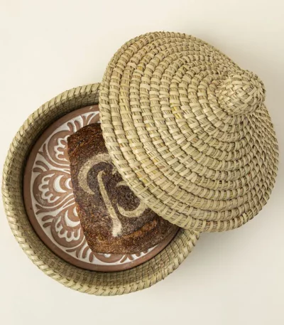 Traditional Bread Warming Set With Lid