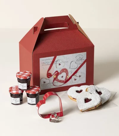 Diy Heart-shaped Linzer Cookie Baking Kit