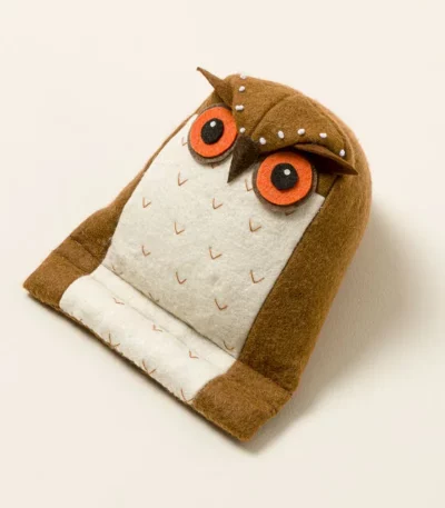 Felt Owl Phone Stand