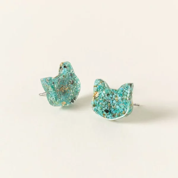 Turquoise Cat Studs 1