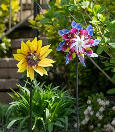 Flower Pinwheel Stake